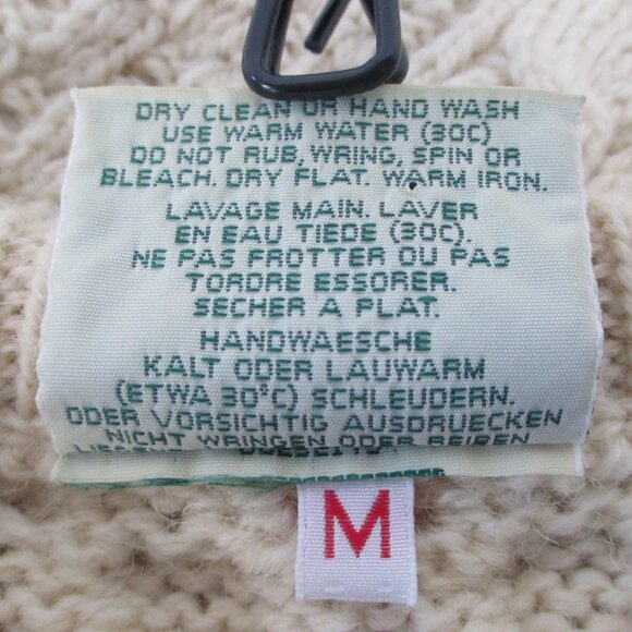 CARRAIG DONN IRISH FISHERMAN'S SWEATER - Picture 13 of 16